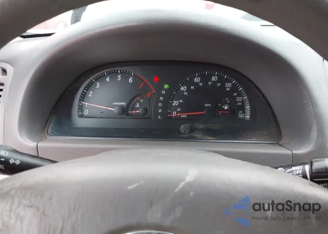 2003 Toyota Camry Le z USA, uszkodzony, nr VIN 4T1BE32K63U727047